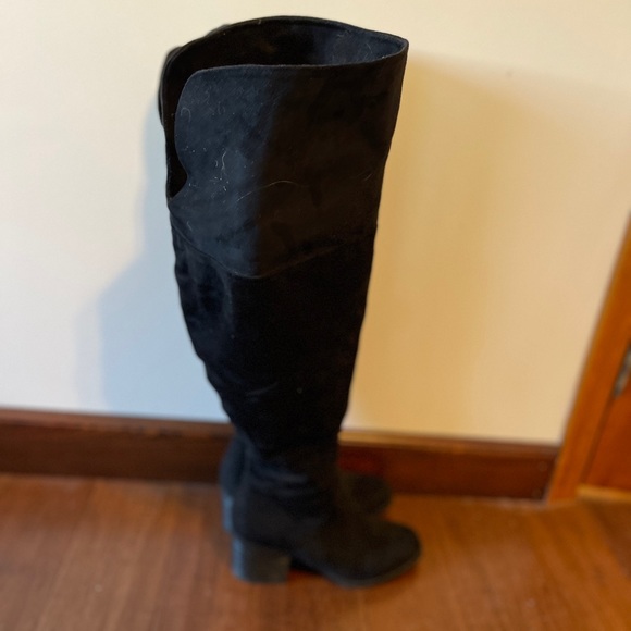 Over the Knee Boots - Picture 4 of 5